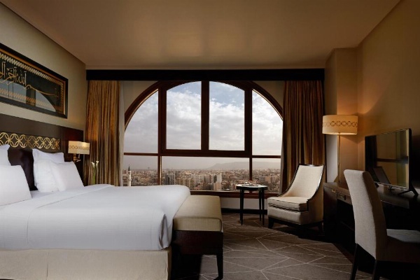 Pullman Zamzam Madina image 12